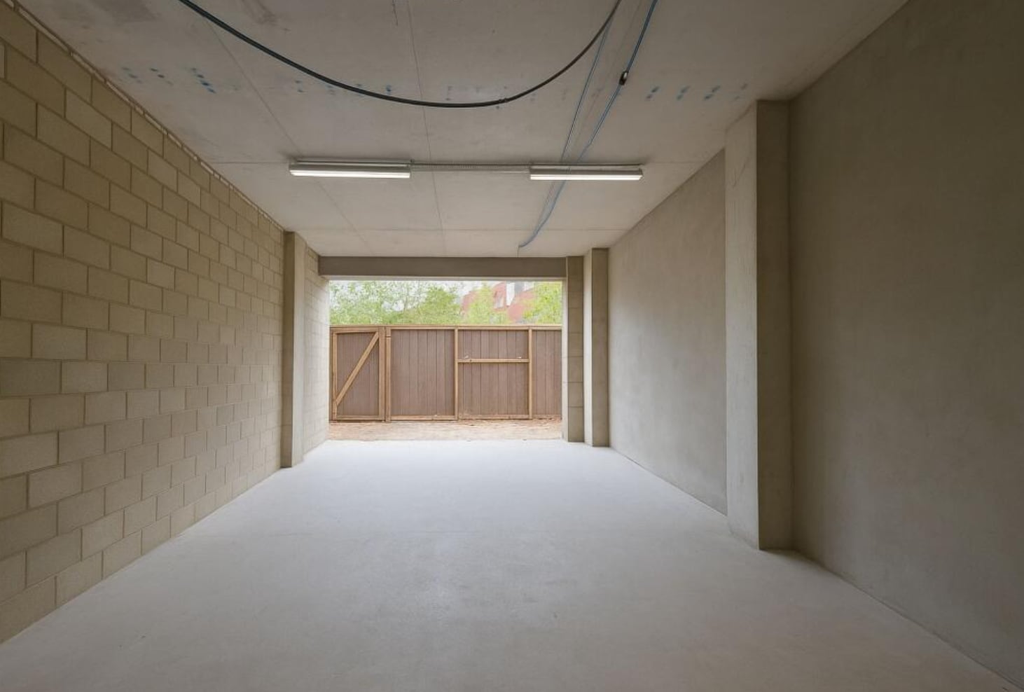 124 The Grv, London to rent Interior Photo- Image 1 of 3