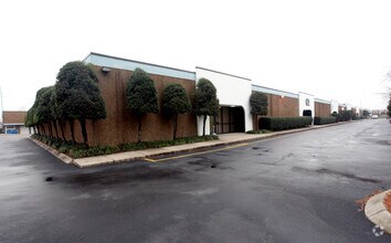 3620-3630 Trousdale Dr, Nashville, TN for rent Primary Photo- Image 1 of 4