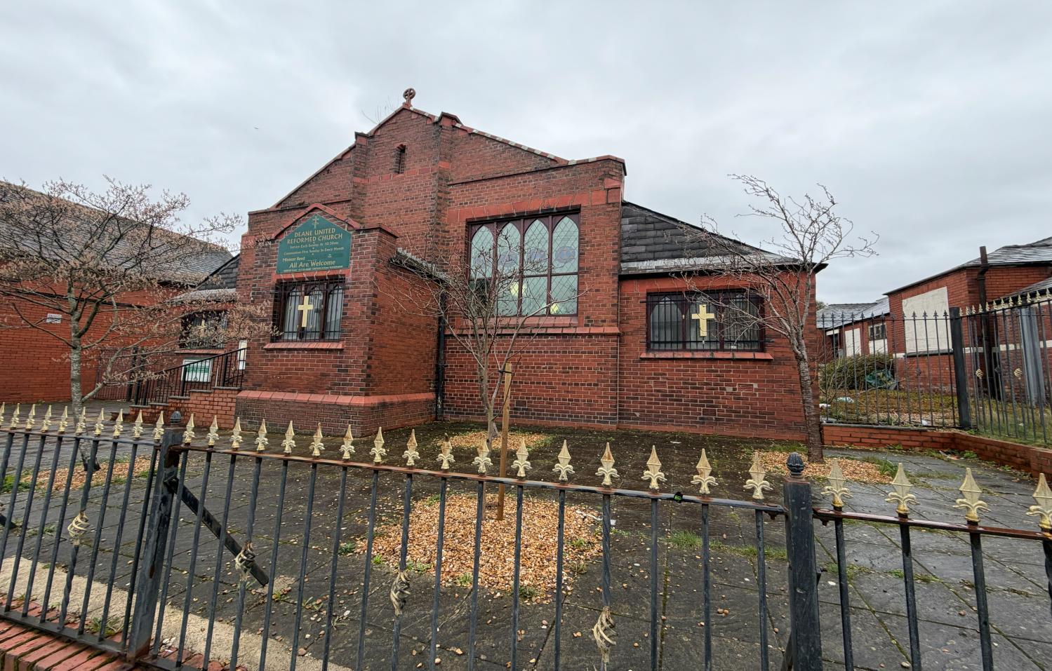 385 Wigan Rd, Bolton for sale Building Photo- Image 1 of 11