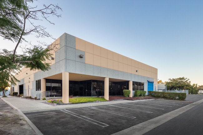 More details for 2630 Business Park Dr, Vista, CA - Industrial for Sale