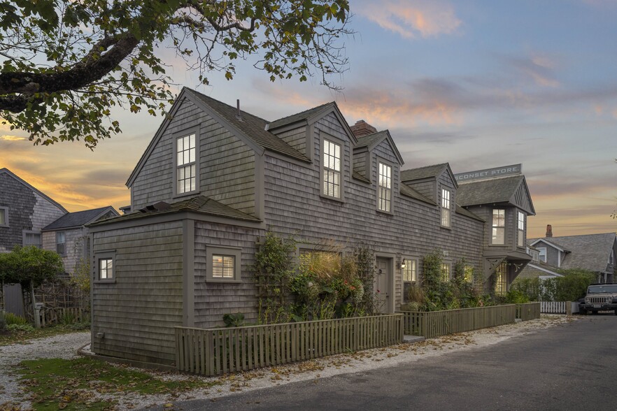 25 Broadway, Nantucket, MA for sale - Building Photo - Image 2 of 59