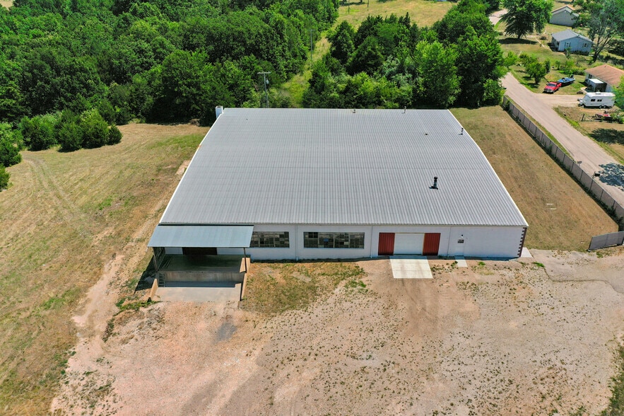 8055 Japan Ae Spur, Sullivan 63080 UK