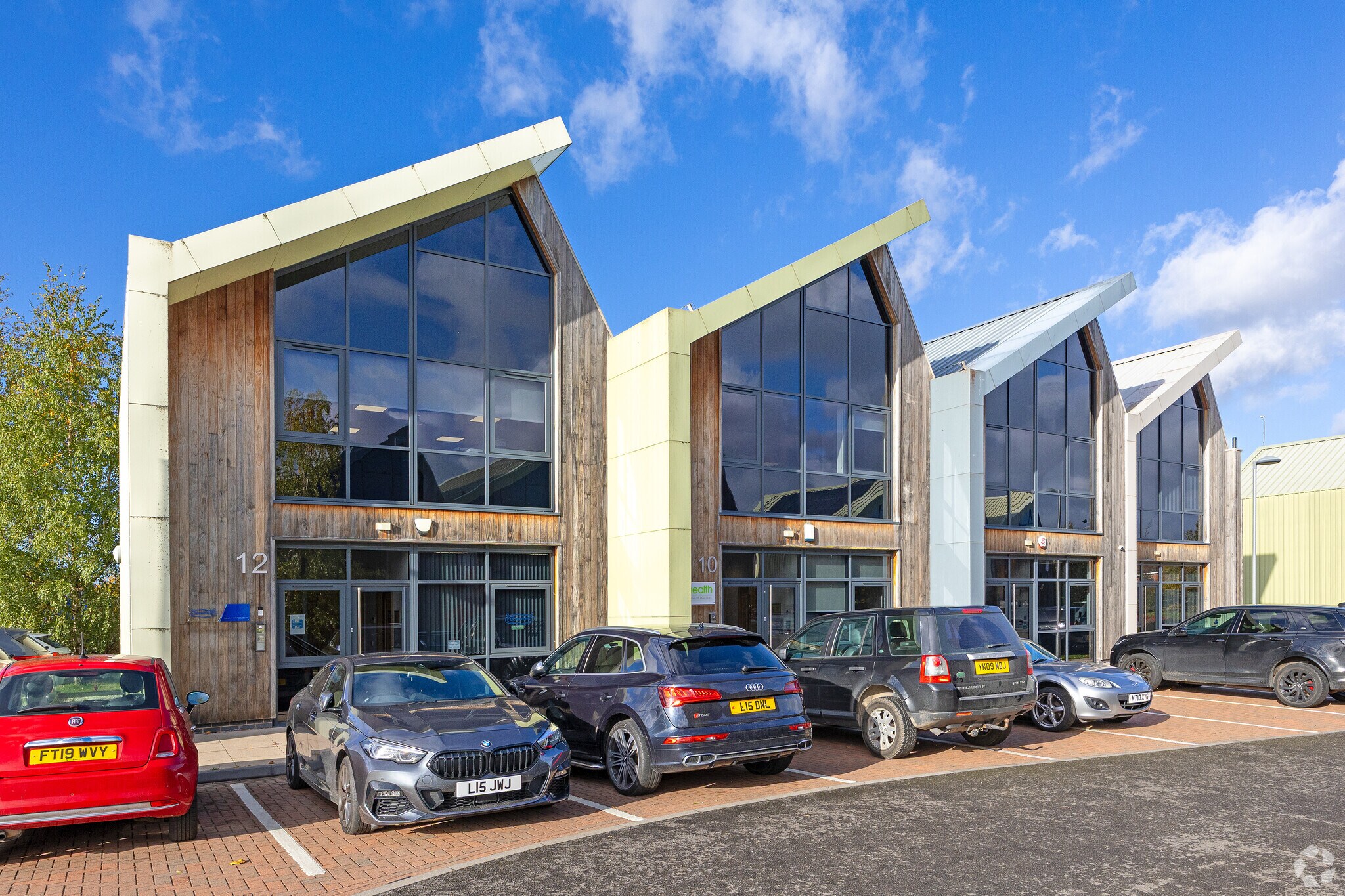 Sea King Dr, Doncaster for sale Primary Photo- Image 1 of 1