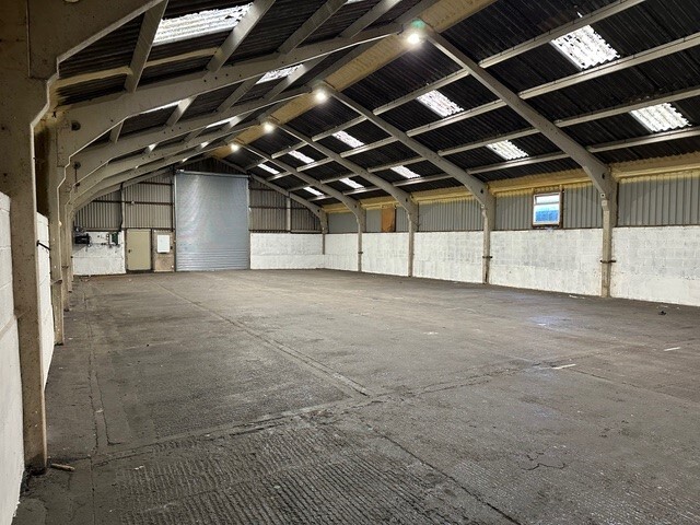 97 Hanney Rd, Abingdon to rent - Building Photo - Image 2 of 3