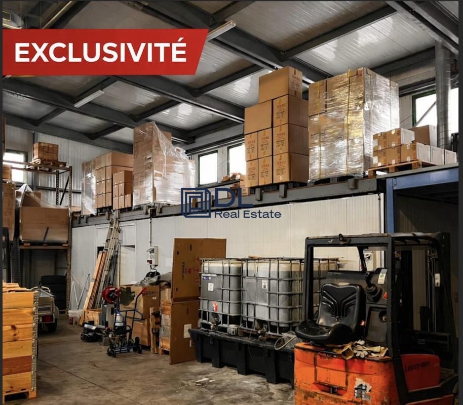 Industrial in Grigny to rent Interior Photo- Image 1 of 6