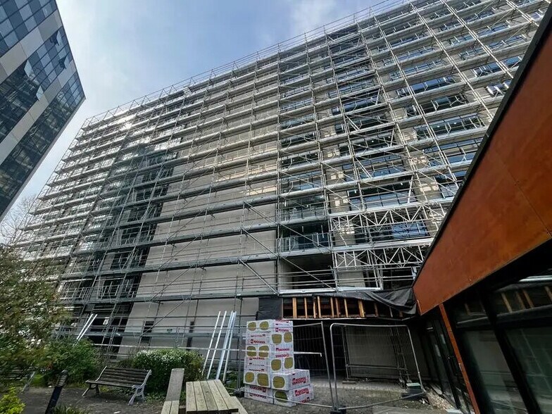 Office in Rouen to rent - Building Photo - Image 3 of 19