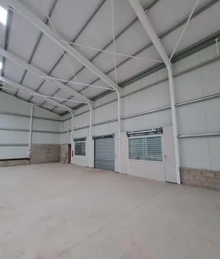 Light Industrial in Perpignan for sale - Building Photo - Image 3 of 7