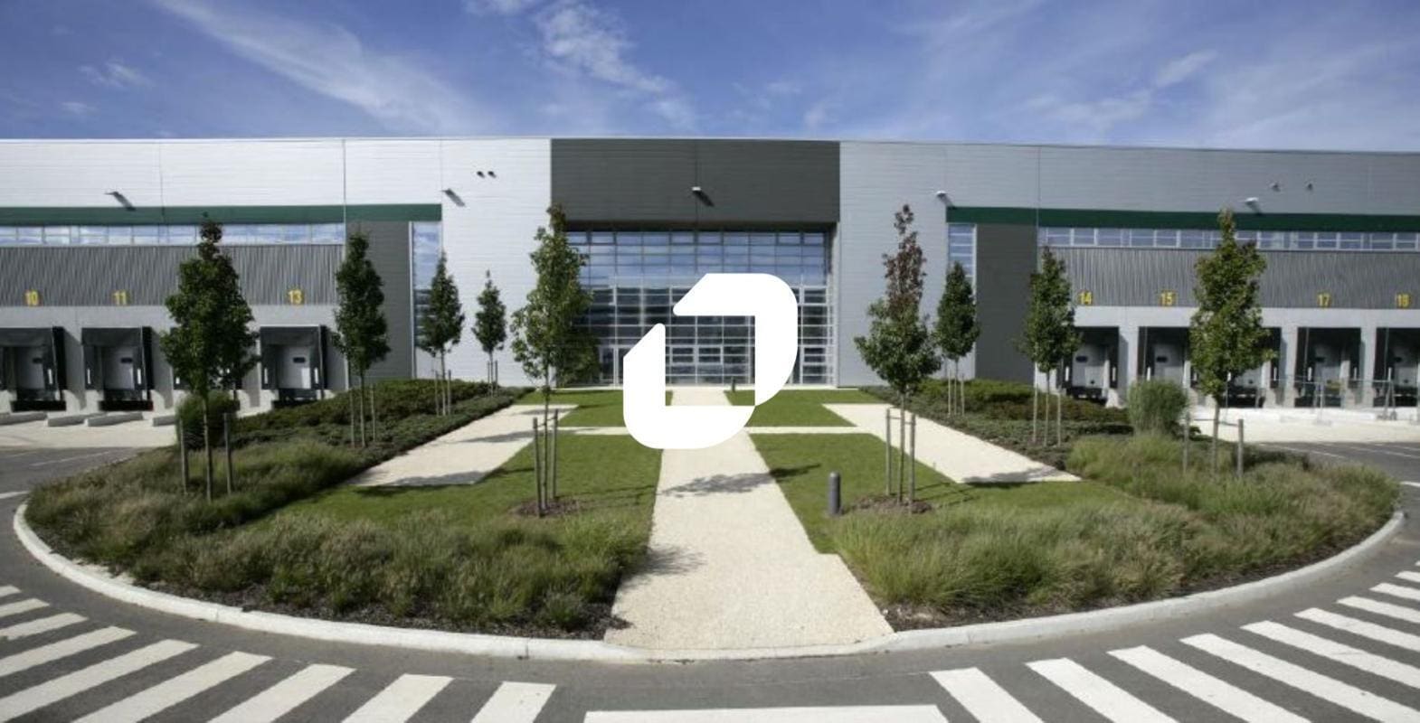 2000 Ferme De Chanteloup, Moissy-Cramayel to rent Building Photo- Image 1 of 6