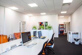 Glenn Rd, Nelson to rent Interior Photo- Image 1 of 5