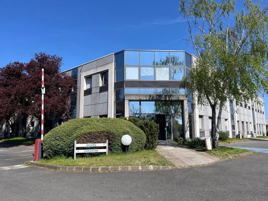 Rue Des Bussys, Eaubonne for sale Building Photo- Image 1 of 21