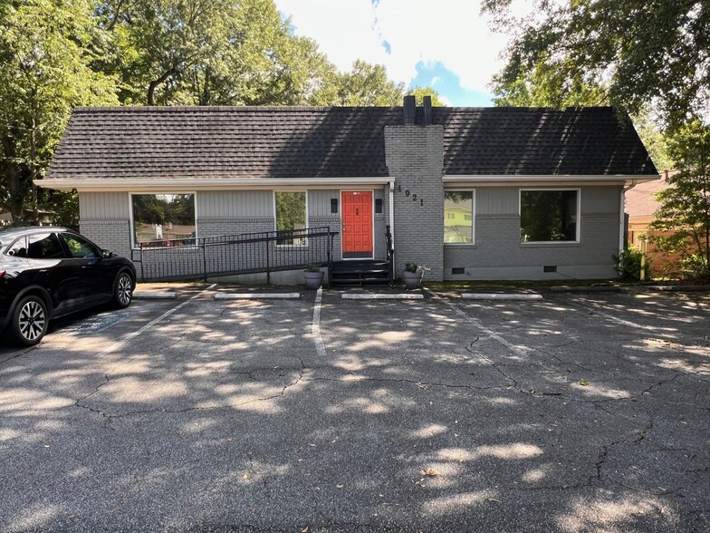 4921 Lavista Rd, Tucker, GA for rent - Building Photo - Image 1 of 14