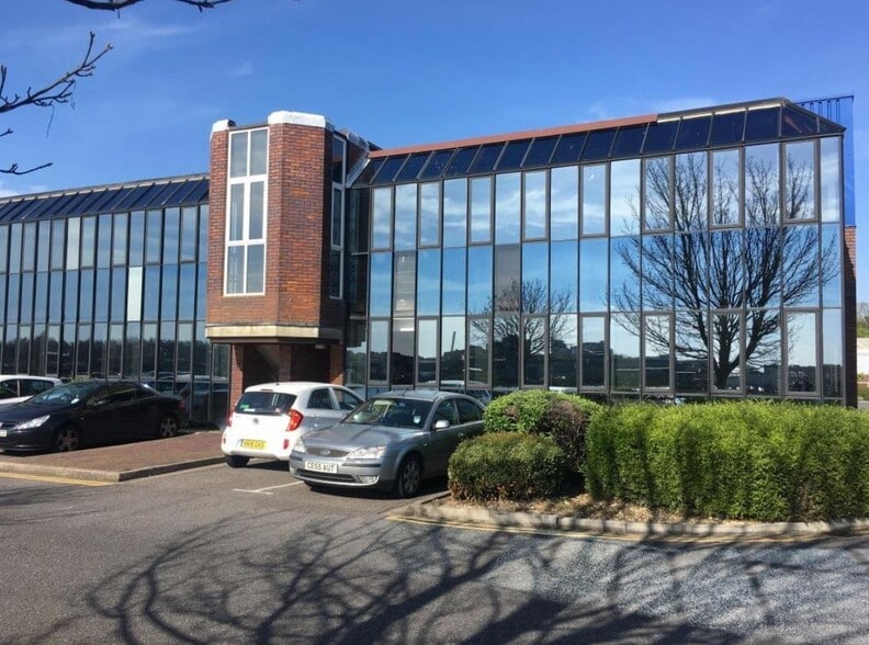 Bitterne Rd, Southampton for sale - Primary Photo - Image 1 of 1