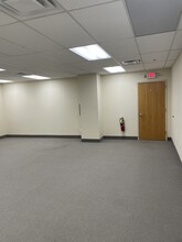 280 State Route 35, Red Bank, NJ for rent Interior Photo- Image 2 of 6