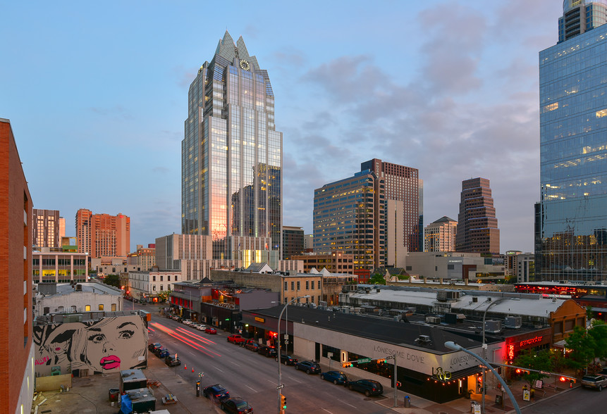 401 Congress Ave, Austin, TX for rent - Building Photo - Image 3 of 16