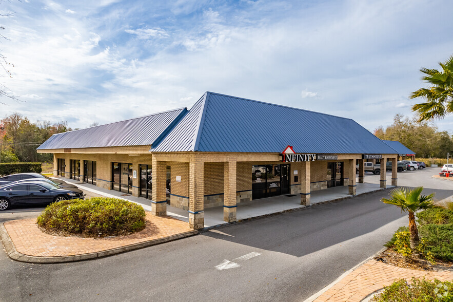 6735-6765 Land O Lakes Blvd, Land O' Lakes, FL to rent - Primary Photo - Image 1 of 17