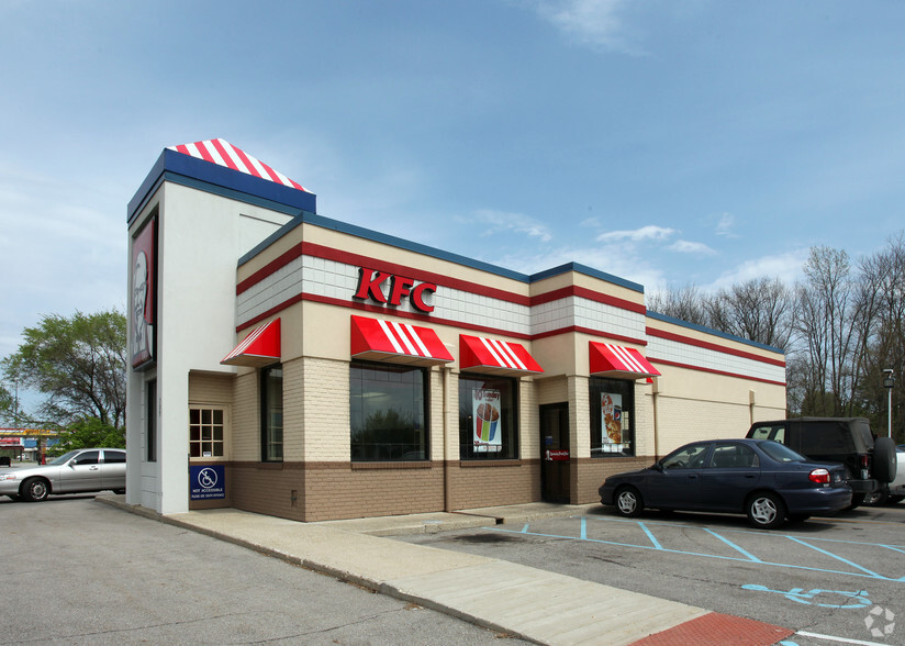 4789 Kentucky Ave, Indianapolis, IN for sale - Primary Photo - Image 1 of 3