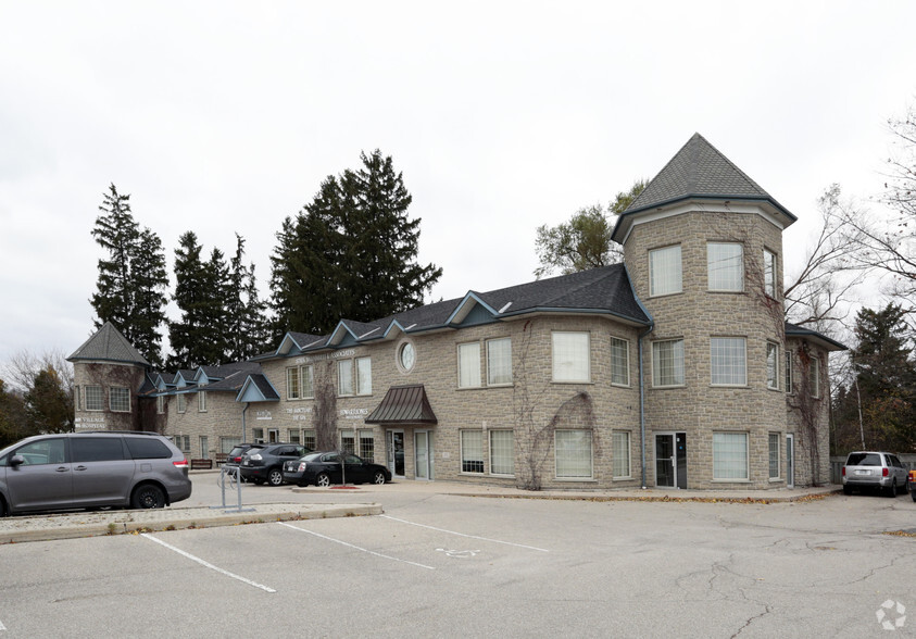 370 University Ave E, Waterloo, ON for rent - Building Photo - Image 2 of 6