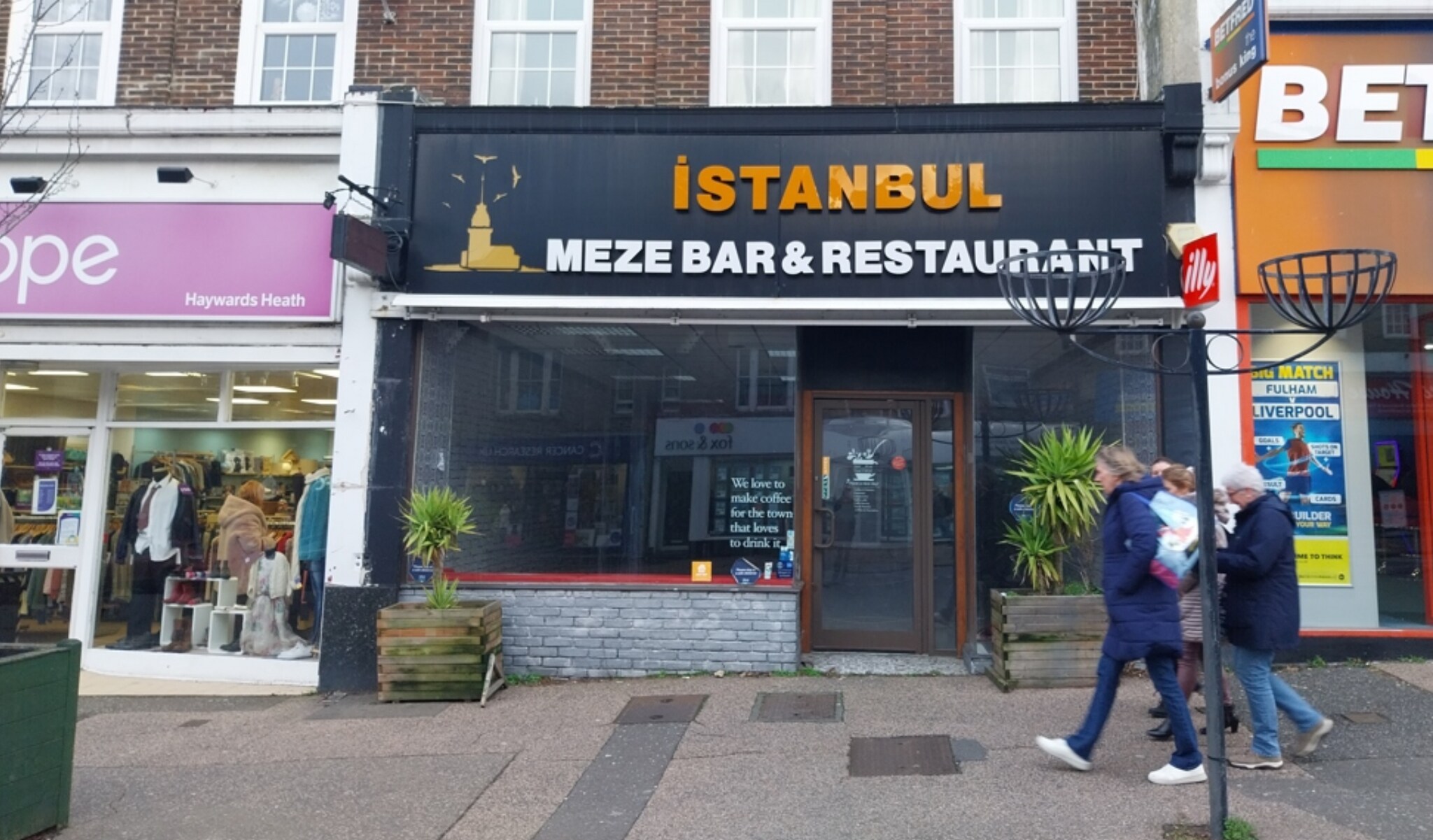 112 South Rd, Haywards Heath for sale Building Photo- Image 1 of 1