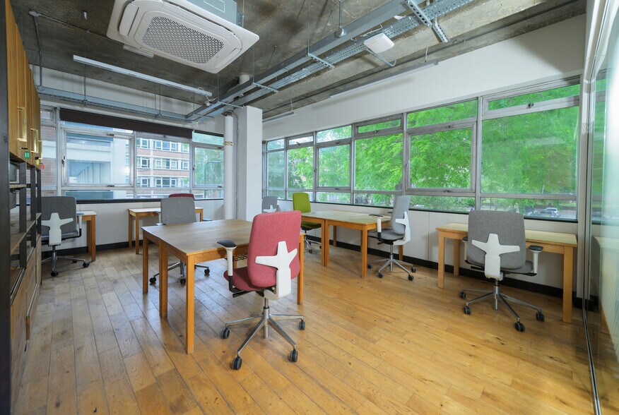 239-245 Old St, London to rent - Building Photo - Image 2 of 12