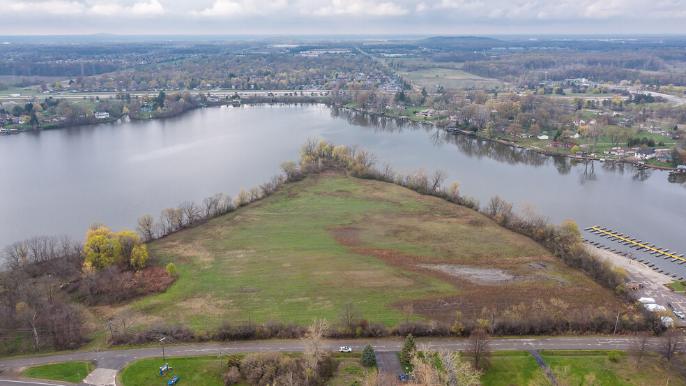 41620 E Huron River Dr, Van Buren Twp, MI for sale - Aerial - Image 3 of 11