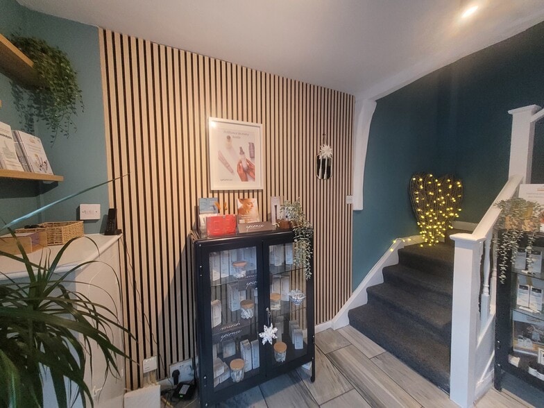 6 Poets Walk, Penrith for sale - Building Photo - Image 3 of 11