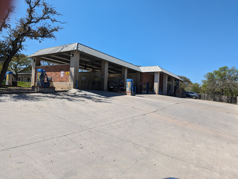 2106 Hunter Road Hwy, San Marcos, TX for sale - Building Photo - Image 3 of 7