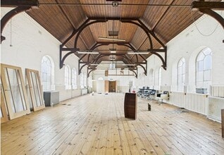 Meeting Ln, Kettering to rent Interior Photo- Image 1 of 1