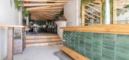 Retail in Madrid, Madrid to rent Interior Photo- Image 2 of 3