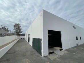 2659-2661 Junipero Ave, Signal Hill, CA for rent Building Photo- Image 2 of 25