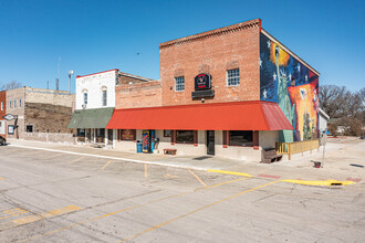 1000 Maine St, Windsor, IL for sale Primary Photo- Image 1 of 1