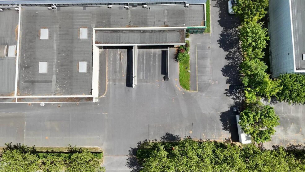 Industrial in Bondoufle for sale - Aerial - Image 3 of 9