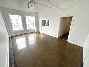 453 S Spring St, Los Angeles, CA for rent Building Photo- Image 2 of 8