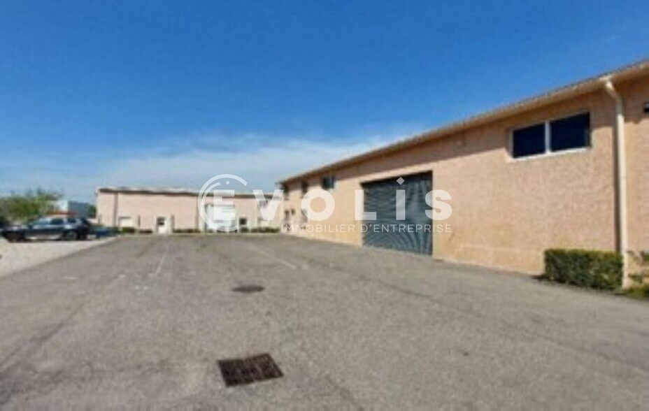 69 Bis Chemin Neuf, Toussieu to rent - Building Photo - Image 2 of 15