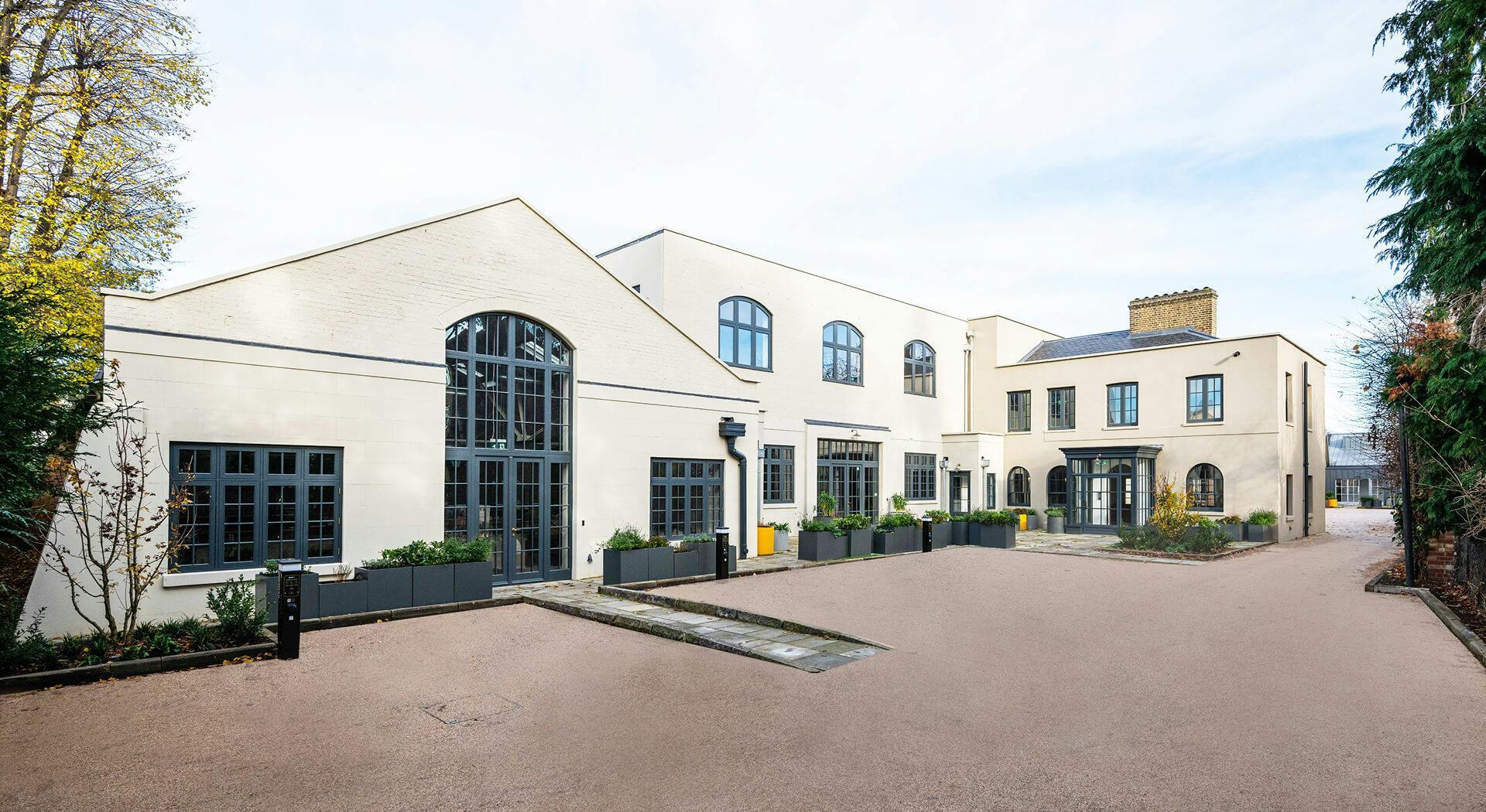 159 Mortlake Rd, Richmond to rent Building Photo- Image 1 of 9