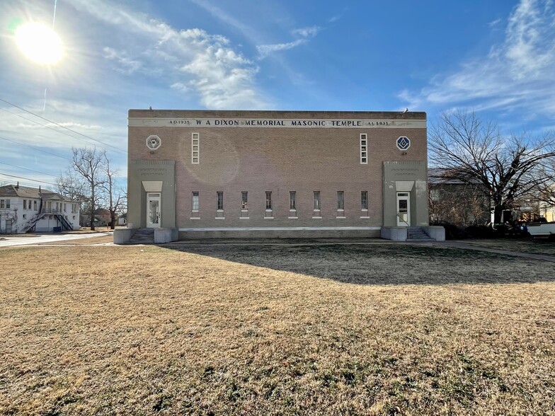 300 Oklahoma -1, Anadarko, OK for sale - Primary Photo - Image 1 of 1