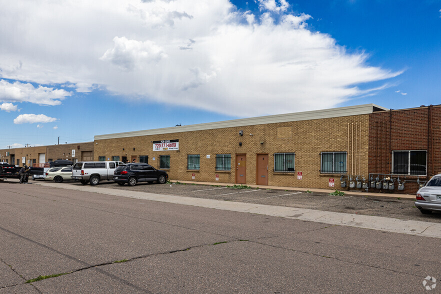 2370 S Kalamath St, Denver, CO for rent - Building Photo - Image 1 of 6