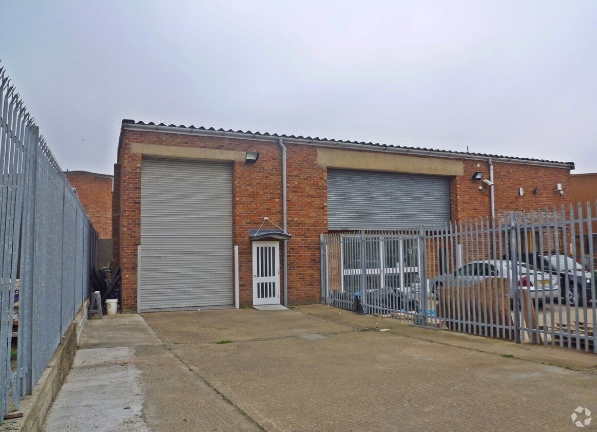 52-53 Regal Dr, Soham for sale Primary Photo- Image 1 of 1