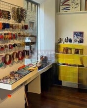 Retail in Barcelona, Barcelona to rent Interior Photo- Image 1 of 1