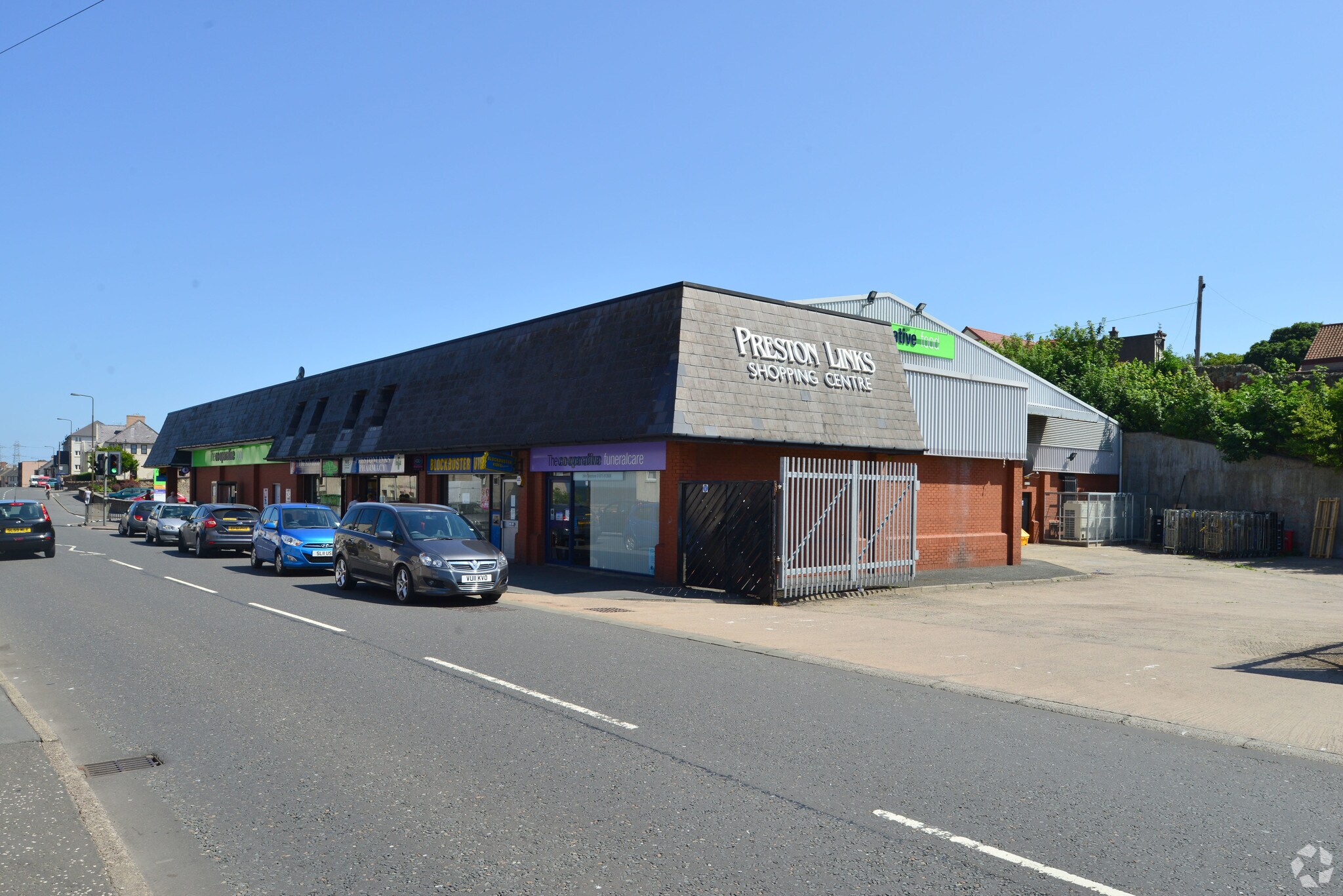 High St, Prestonpans for sale Primary Photo- Image 1 of 1