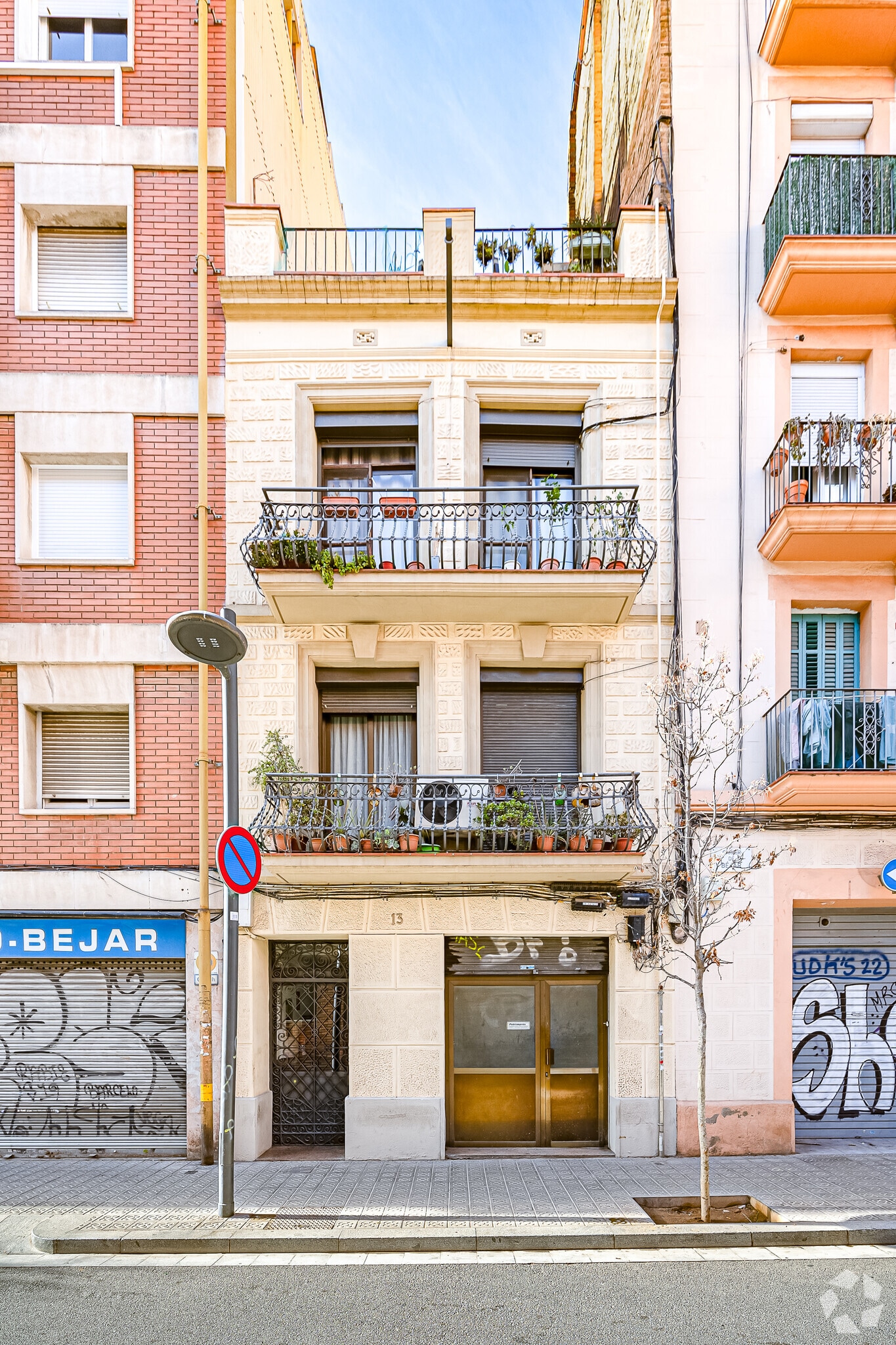 Build-to-Rent in Barcelona, Barcelona for sale Primary Photo- Image 1 of 2