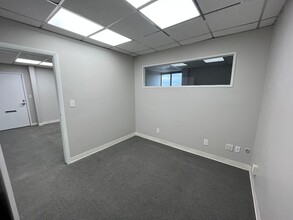 1 Main St, Eatontown, NJ for rent Interior Photo- Image 2 of 5