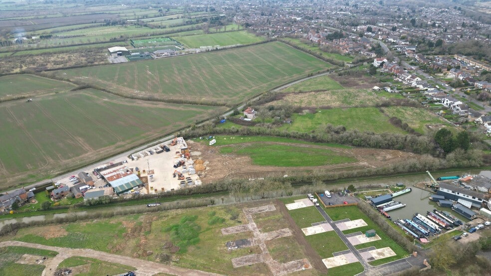 Kilsby Ln, Rugby for sale - Building Photo - Image 2 of 10