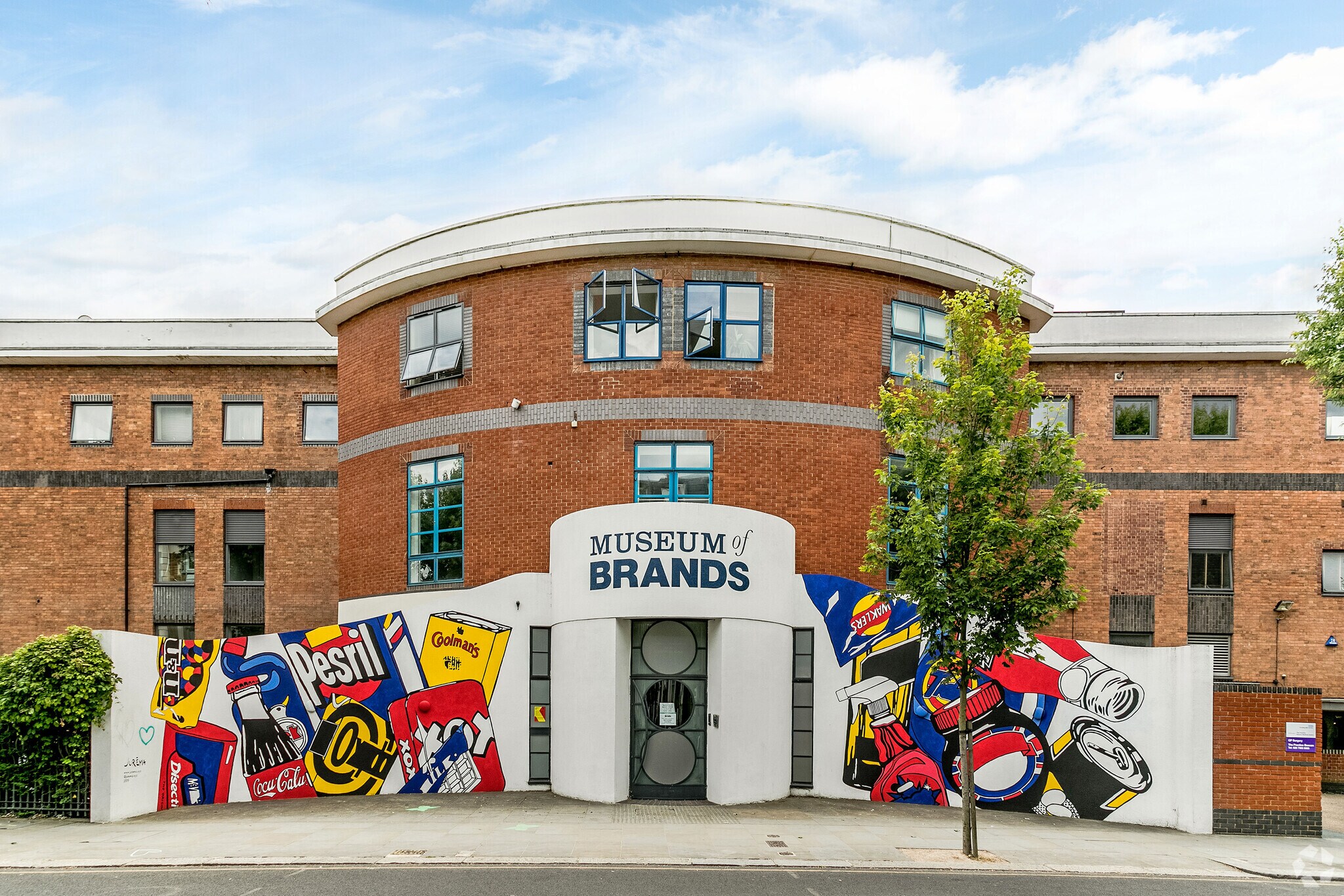 111-117 Lancaster Rd, London for sale Primary Photo- Image 1 of 1