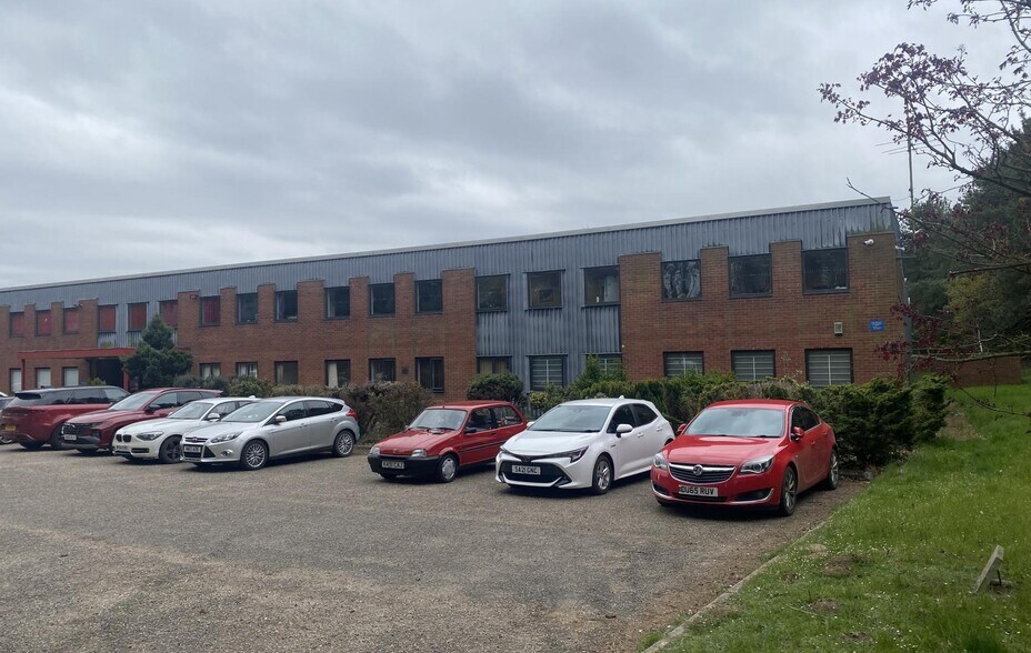 Hempstead Rd, Holt to rent - Building Photo - Image 2 of 2