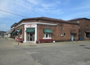 390 S main St, Ellington, MO for sale Primary Photo- Image 1 of 1