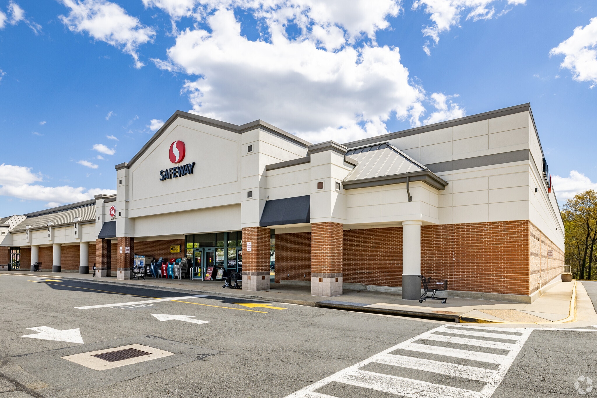 2204-2316 Hunters Woods Plz, Reston, VA for sale Primary Photo- Image 1 of 1