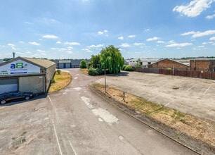 Unit 1 (Front), Padholme Road East, Peterborough to rent Building Photo- Image 2 of 4
