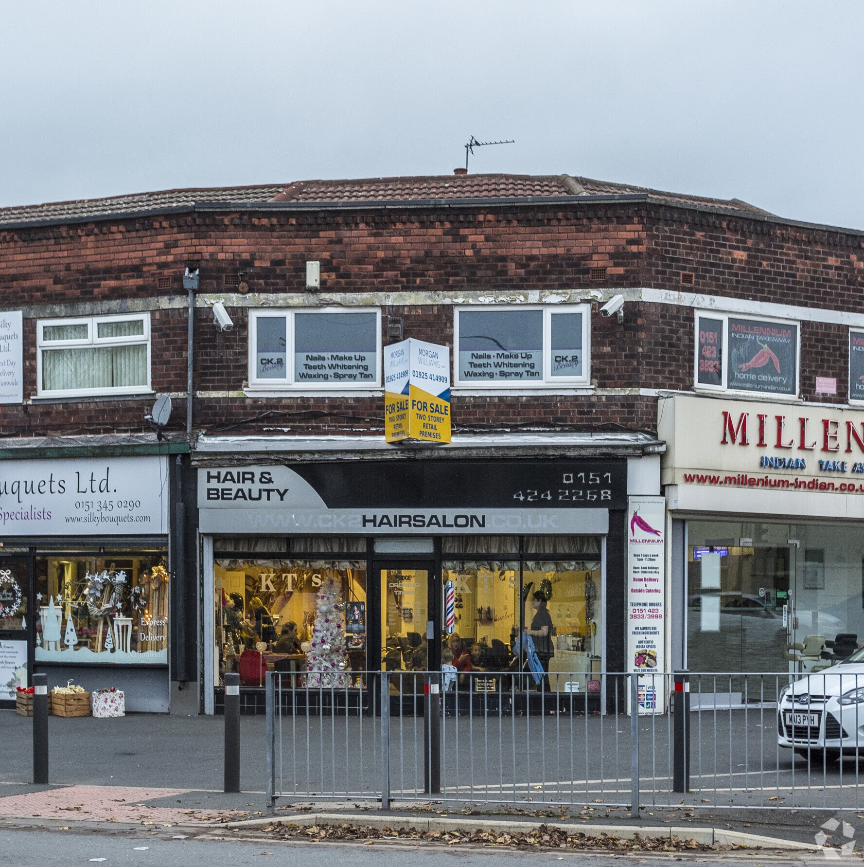 212 Hale Rd, Widnes for sale Primary Photo- Image 1 of 1