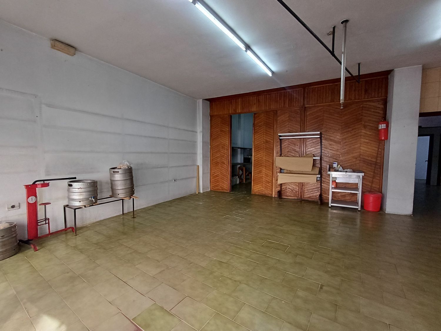 Retail in Vigo, Pontevedra to rent Interior Photo- Image 1 of 38
