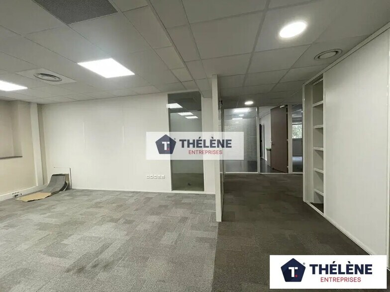 Office in Montpellier to rent - Interior Photo - Image 2 of 12